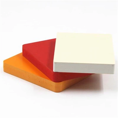 Pencetakan papan busa PVC berwarna